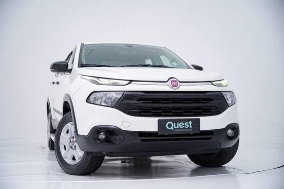 FIAT TORO 1.8 16V EVO FLEX FREEDOM AT6 FIAT TORO 1.8 16V EVO FLEX FREEDOM AT6